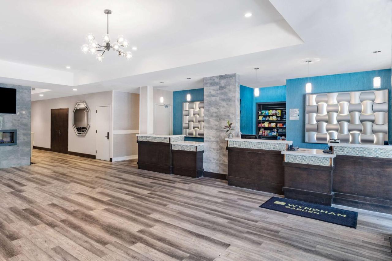 Wyndham Garden Harborside Hotel Kenosha