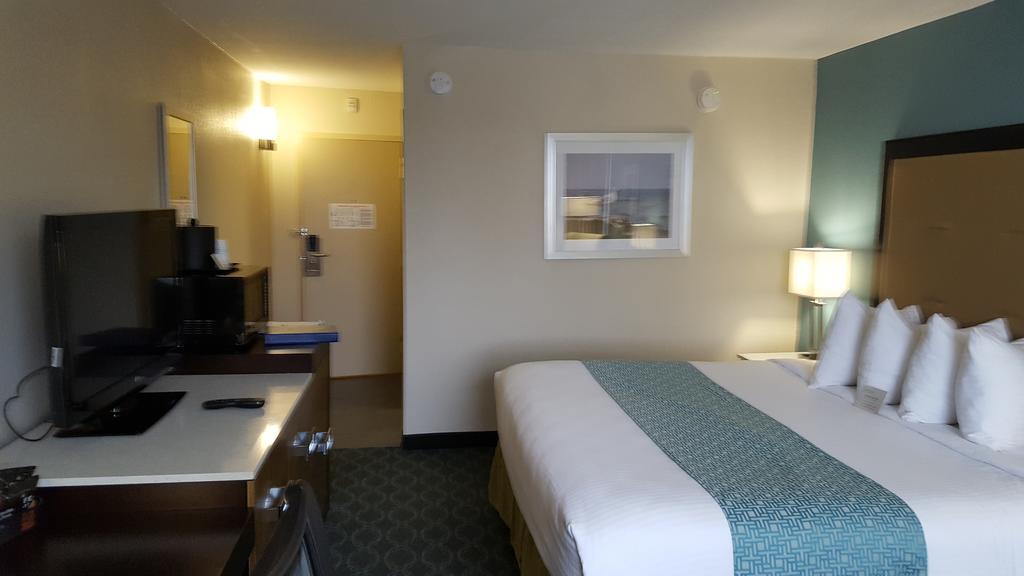 Wyndham Garden Harborside Kenosha