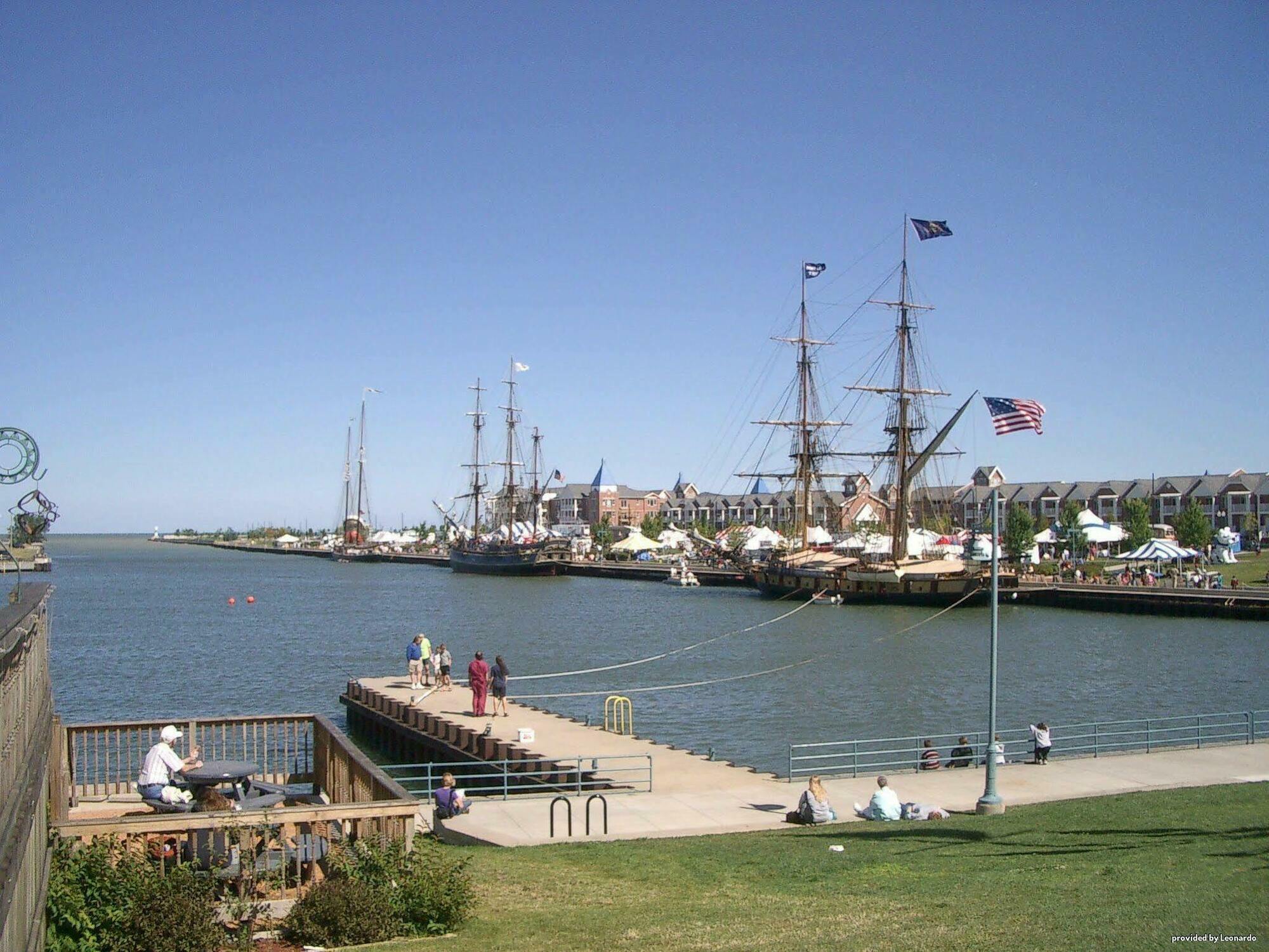 Wyndham Garden Harborside Kenosha