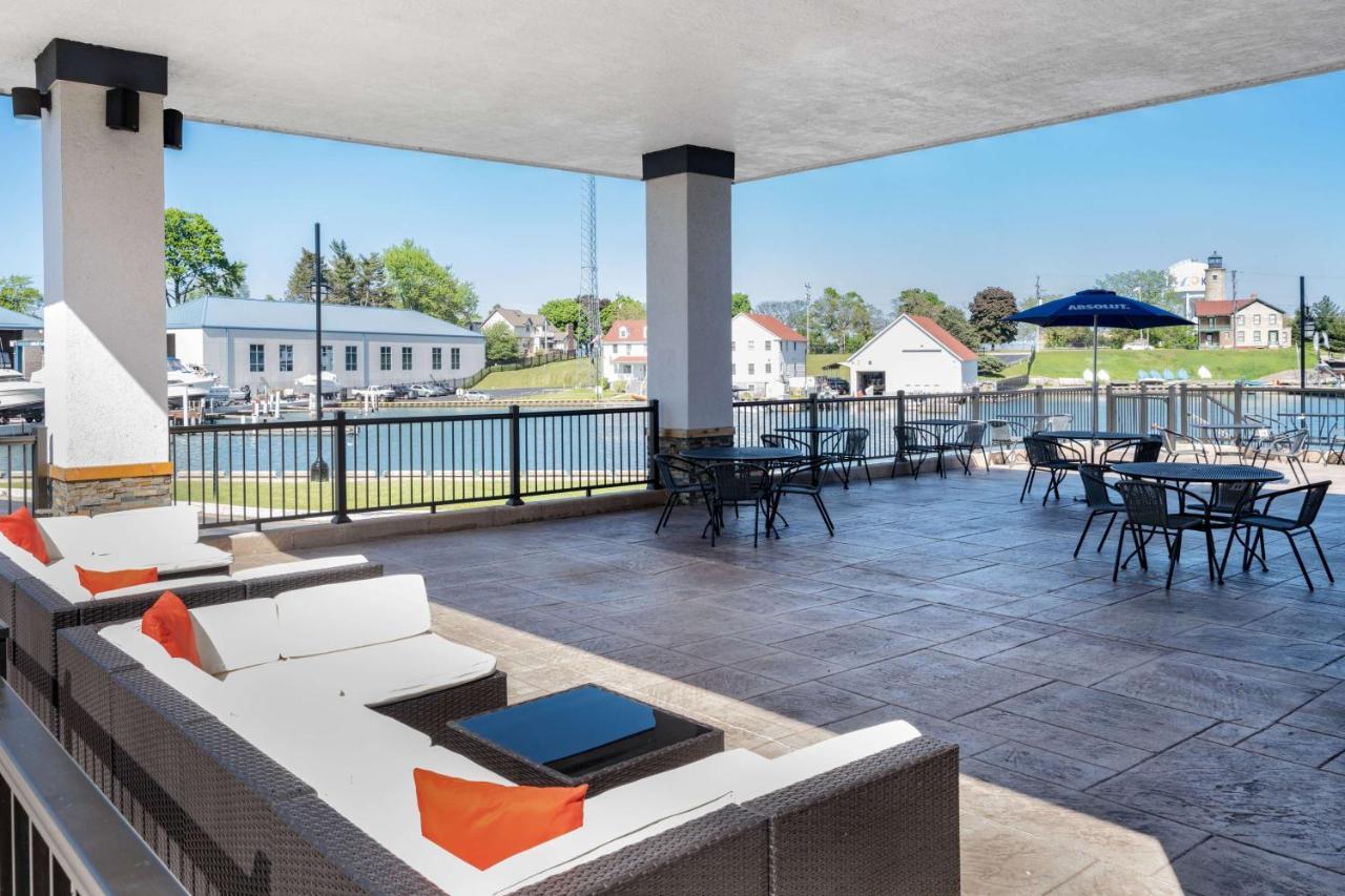 Wyndham Garden Harborside Hotel Kenosha